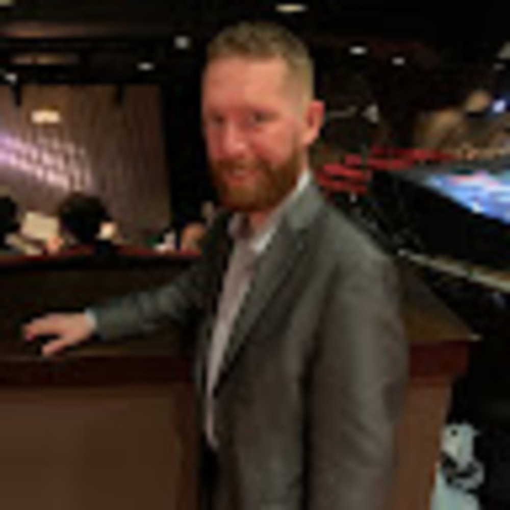 Meet your Posher, Chris